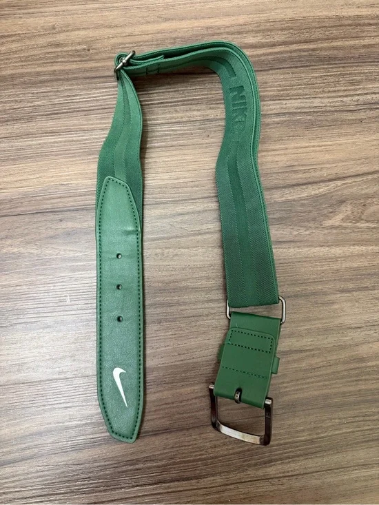Nike youth belt softball football