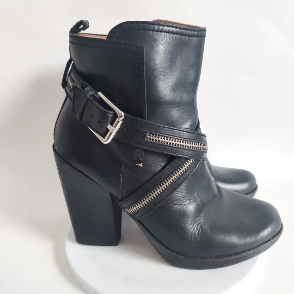 Michael Kors Ankle Boots 8.5 Biker Leather Zipper Strap Rachel Bilson Block Heel