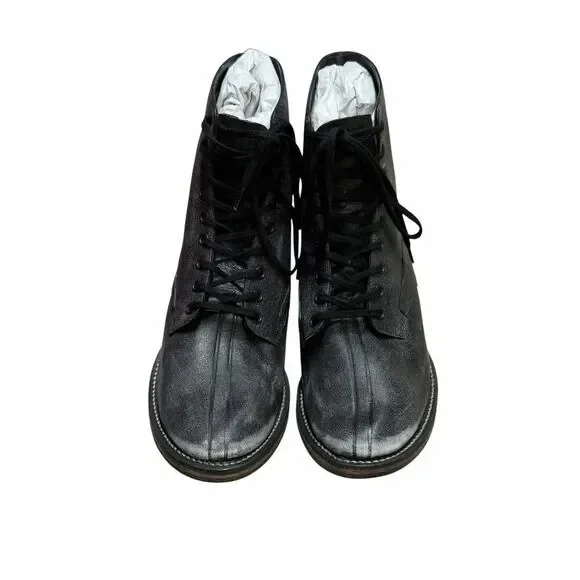 THE GREAT Distressed Boxcar Boot in Black NWB Size 7 1/2