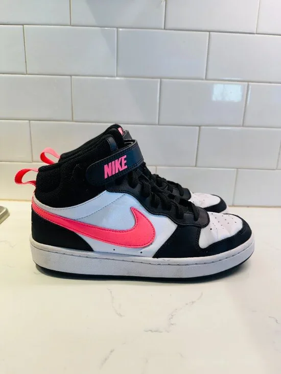 Nike Court Borough Mid 2 High Top Sneakers Girls 7Y Lace Up Hook and Loop Strap