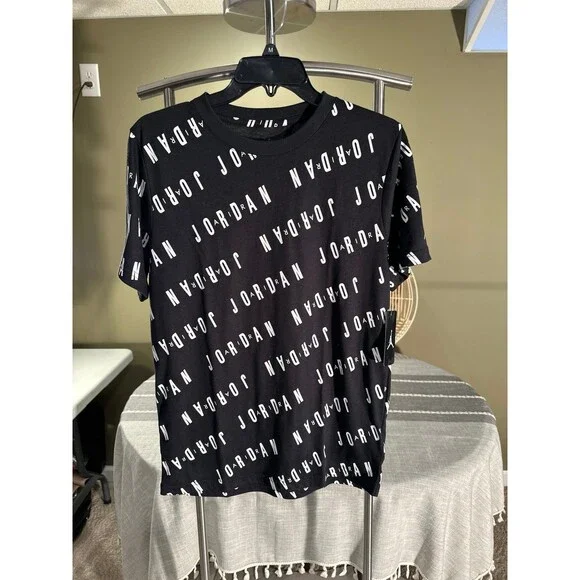 Air Jordan Shirt Short Sleeve Size Boys Large