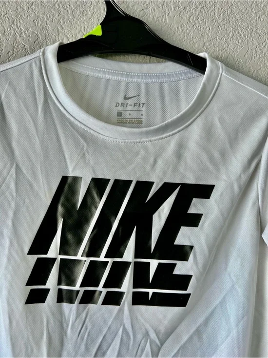 Nike White Short-Sleeve Tee with Black NIKE Graphic