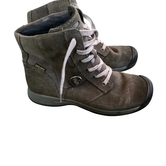 Keen Waterproof Boots Women 7.5 Gray Suede Lace Up Buckle 1011439