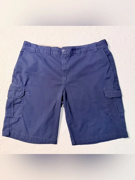 Dickies Flex | Relaxed Fit Cargo Shorts | Navy Blue | Size 46