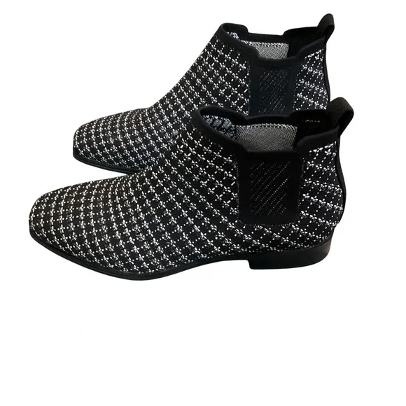 Vivaia Chelsea Boots Women 41 Black White Patterned Knit Square Toe Booties