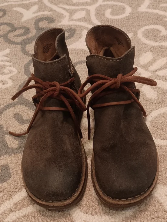 Born Cayln Lace Up Ankle Boots With Side Zippers 6.5