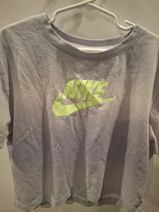 Nike Kids Short Sleeve Tee in Light Gray with Neon Lime Logo