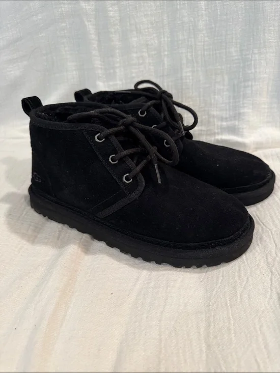 UGG Black Suede Neumel Lace-Up Boots womens size 7