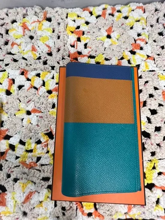 Hermes Vision II Tricolor Epsom Leather Agenda Cover 2016 with Box & COA