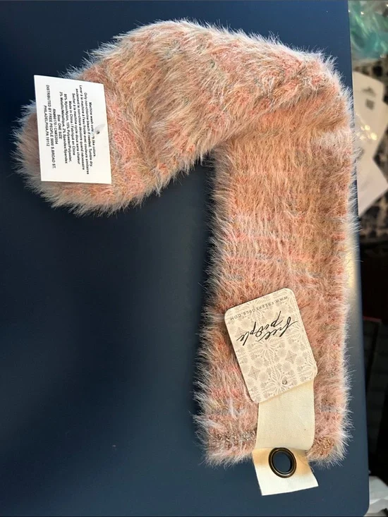 Free People Peachy Pink Fuzzy sock