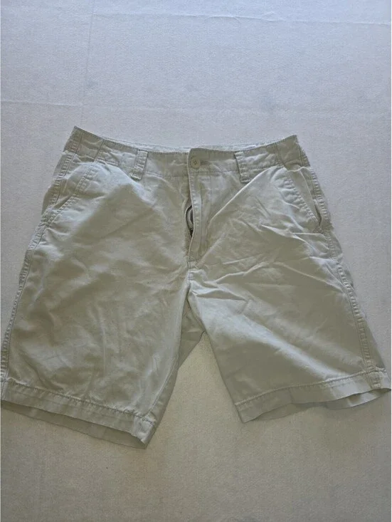 Old Navy Lived In Straight Size 33 Mens Shorts CB1 0021