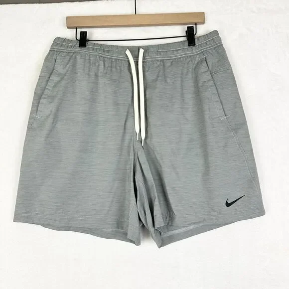 Nike Men's Form Dri-Fit 7