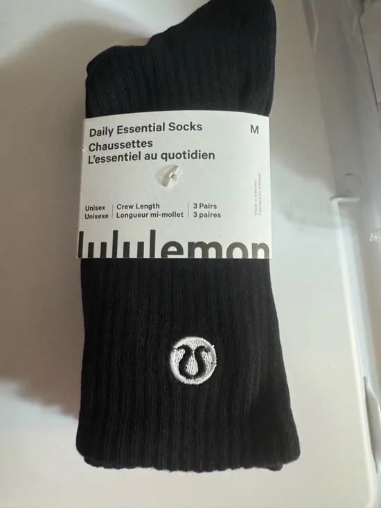 Lululemon Athletica 3 pk Bundle Unisex Daily Essential Crew Socks. Black