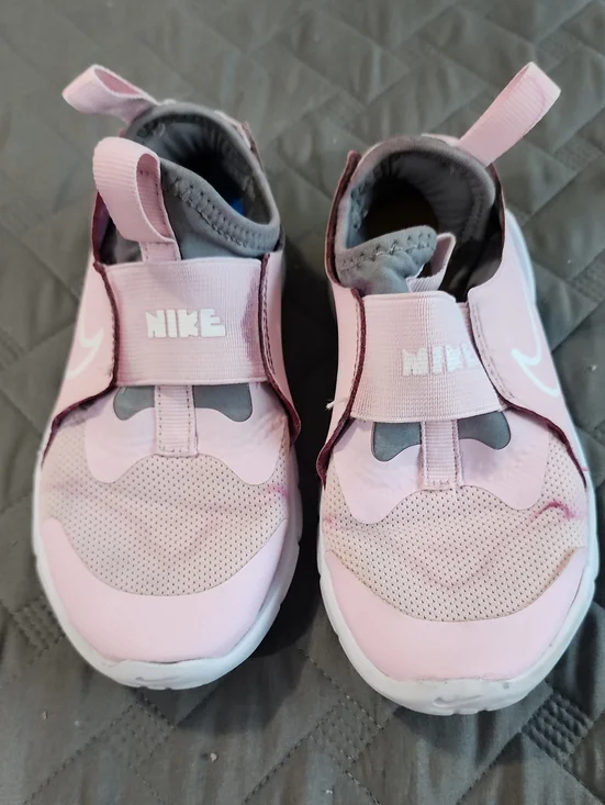 Nike Kids Pink Hook-and-Loop Slip-On Sneakers Size 12C