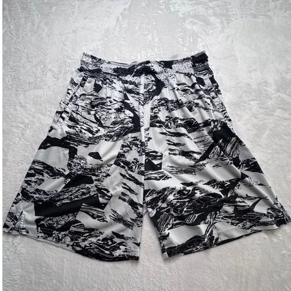 Nike Dri Fit Mens XL Black White Graphic Print Basketball Shorts Activewear Gym