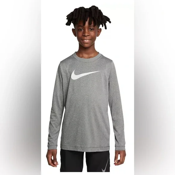 Nike Dri-FIT Boys XL Gray Long Sleeve Training Shirt – Athletic