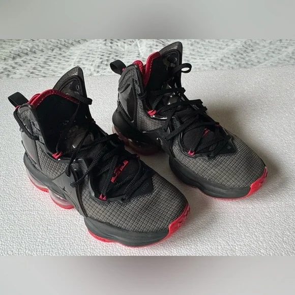Nike Kid's Big Boy's Lebron 19 Basketball Shoe Black/Red