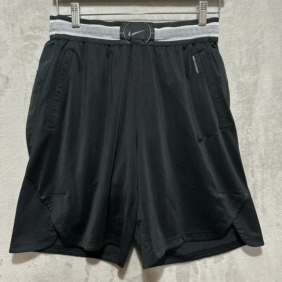 Nike AeroSwift Men's Basketball Shorts Size L Black Athletic Pockets Logo‎