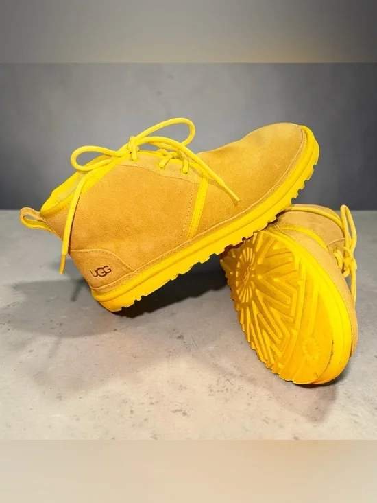 UGG Women’s Canary Neumel Chukka Suede Lace-Up Boots