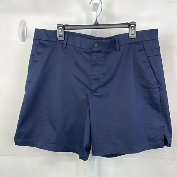 Banana Republic Aiden Shorts Navy size 38”