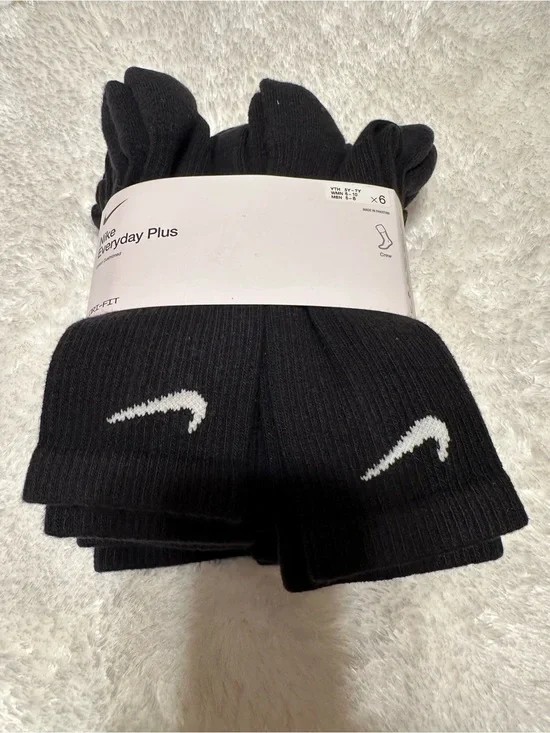 Nike Everyday Plus Black Socks