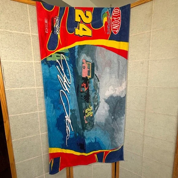 McArthur Jeff Gordon NASCAR Beach Towel 28x56 Blue DuPont‎ #24 Hendrick Racing