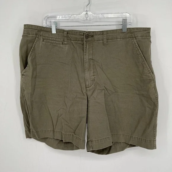 Cabela's Casuals Men's Brown Aged Khakis Cotton Chino Shorts Size 40