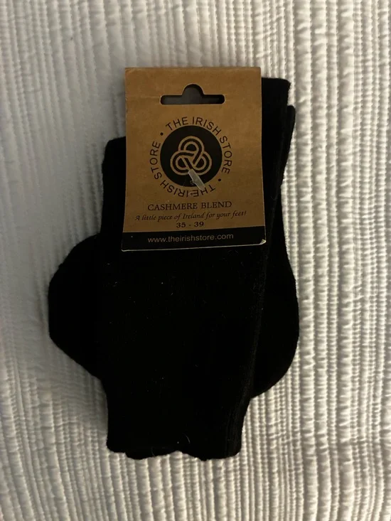 Black Cashmere-Blend Invisible Socks