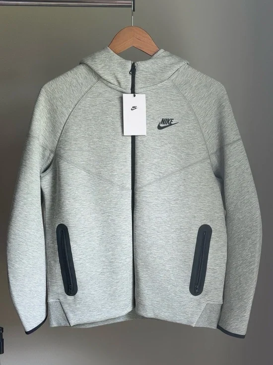 Nike Kids Tech Fleece Full Zip Hoodie Gray Black XL NWT