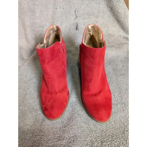 Style & Co Womens Red Suede‎ Ankle Booties Block Heel Size 7M