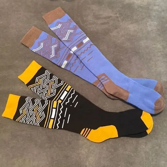Ski Socks 2 Pairs Women’s or Men’s Size M NWT
