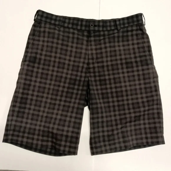 Nike Golf Men's Plaid/Check Shorts Black/Gray