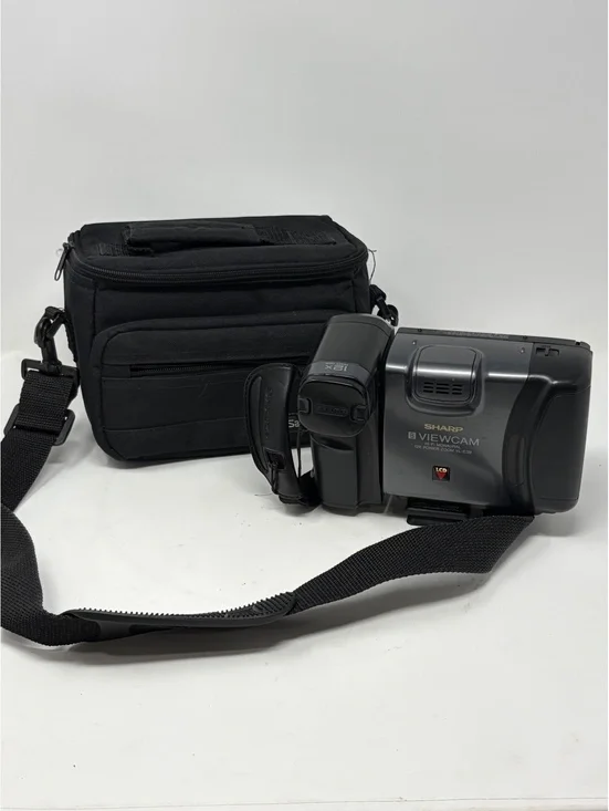 Sharp Viewcam 8mm Video Camera with Carrying Case