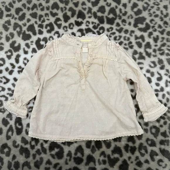 Children’s Place Polka Dot Blouse in Light Tan Size 6-9 months