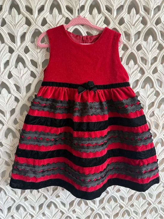Red Velvet Holiday Dress Size 4T with Black Ruffle