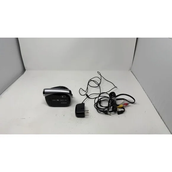 Samsung SC-DX103 Digital Camera Mini DVD SD y2k Camcorder 34x Zoom 2.7 LCD