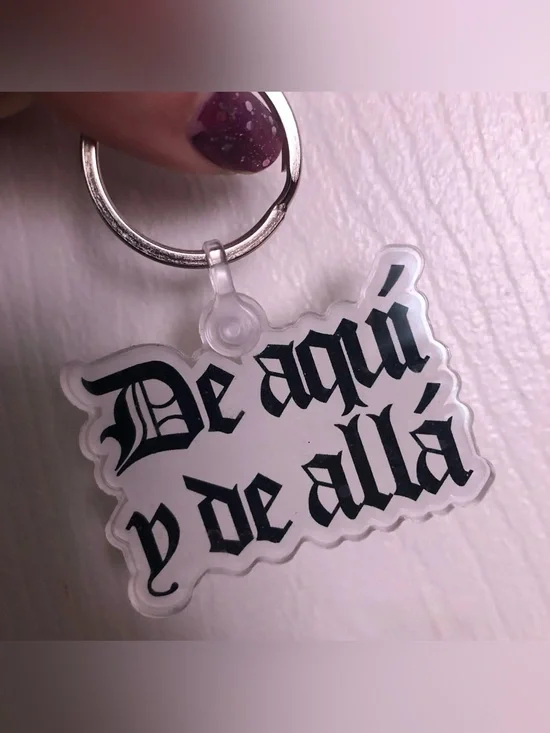 De aquí y de allá Keychain SKU521