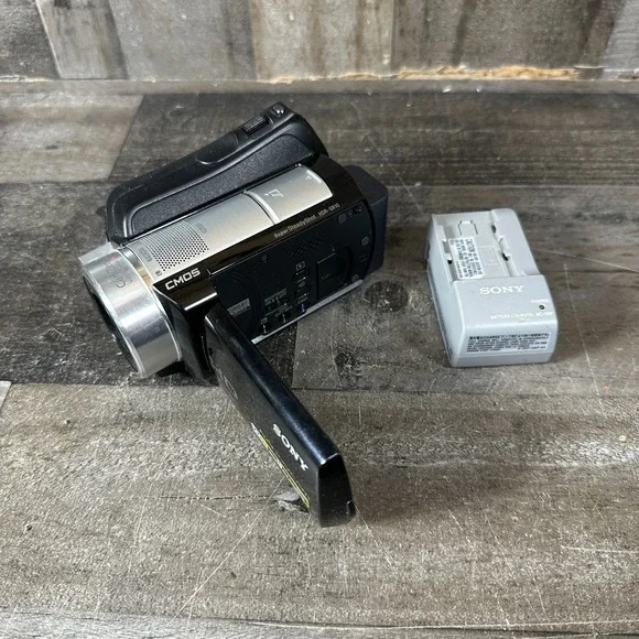 Sony Handycam Black HDR-SR10 digital Camcorder Full HD Tested