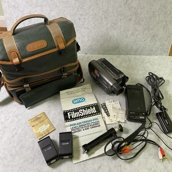 Sony Video Camera Recorder Handycam CCD-TRV12 Handheld Camcorder For Parts