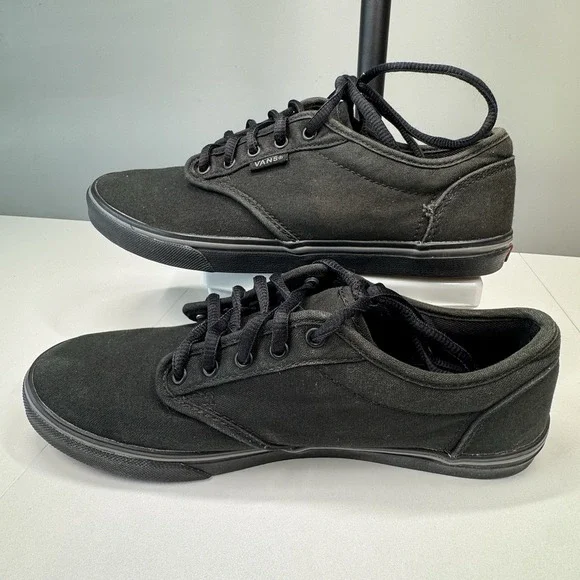 Vans Atwood Low Triple Black Canvas Sneakers Womens Size 7 Skate Shoes VN000NJO1