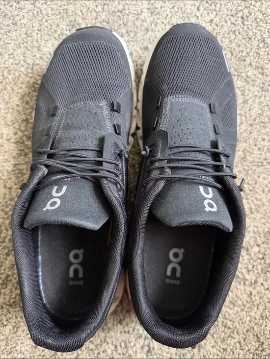 On Running Women's Cloud Running Shoes - Black