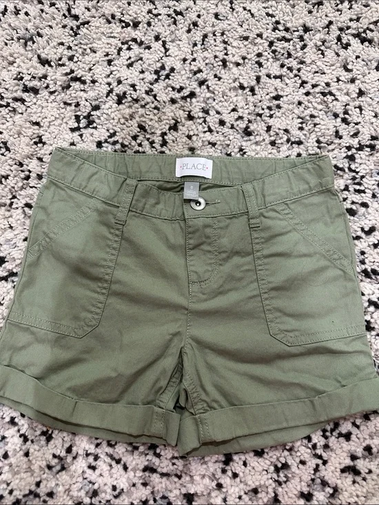 The Children's Place Olive Utility Roll-Cuff‎ Shorts