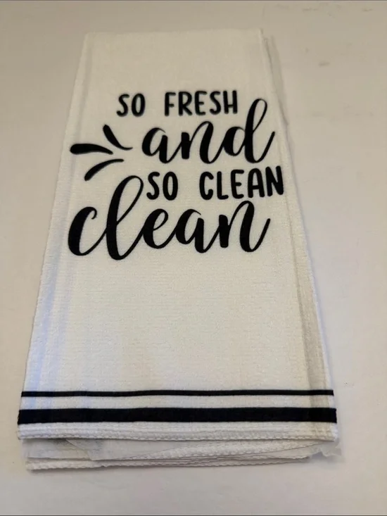 “So Fresh and So Clean' Cotton Hand Towel