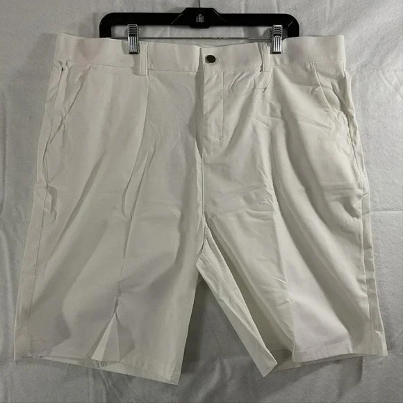 Soothfeel Shorts Mens 40 White Chino Pleated‎ Microfiber Zip Fly Pockets