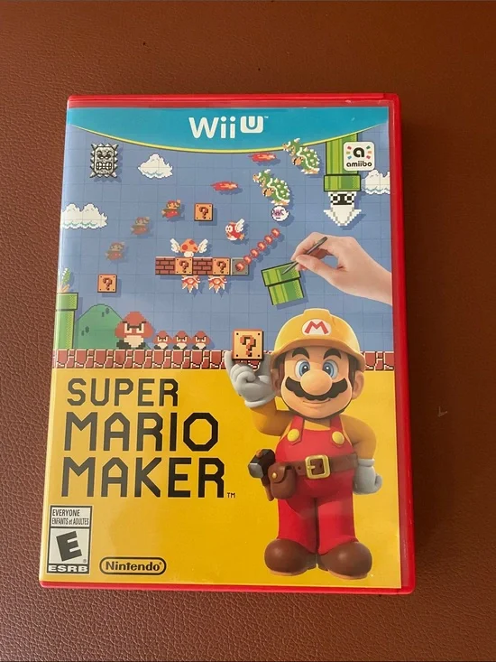Nintendo Super Mario Maker (Yellow, Red, Blue) - Wii U
