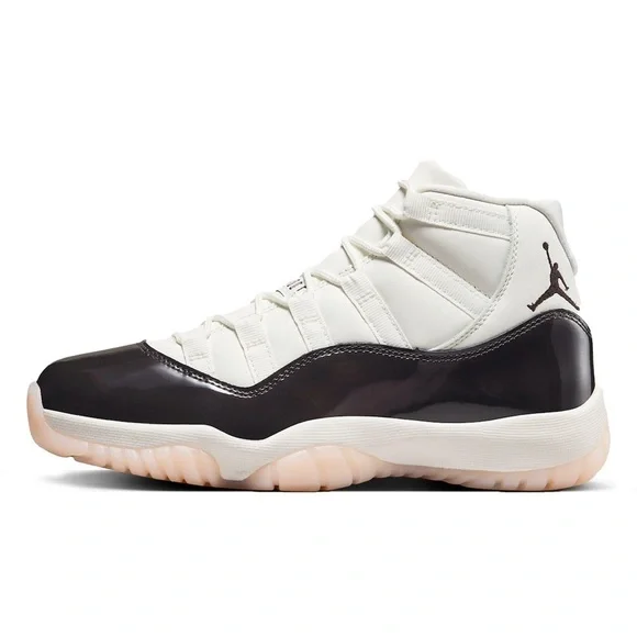 WOMEN'S AIR JORDAN 11 RETRO - 