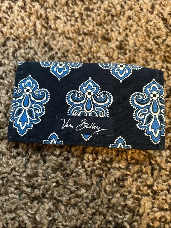 Vera Bradley Navy and Light Blue Printed Trifold Card Holder