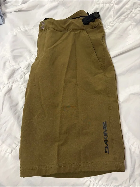 Dakine Men’s Olive Hybrid Shorts