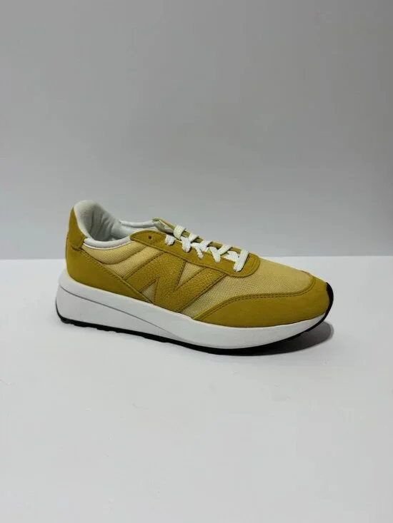 New Balance Womens 370 Running Shoes Yellow Size 9.5D