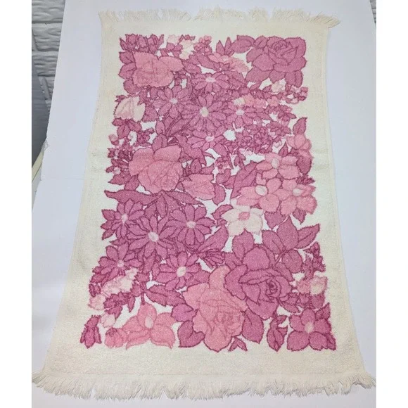 Vintage Pink Floral Fringed Hand Towel Retro Rose Terry Cloth Cream 20x31 MCM